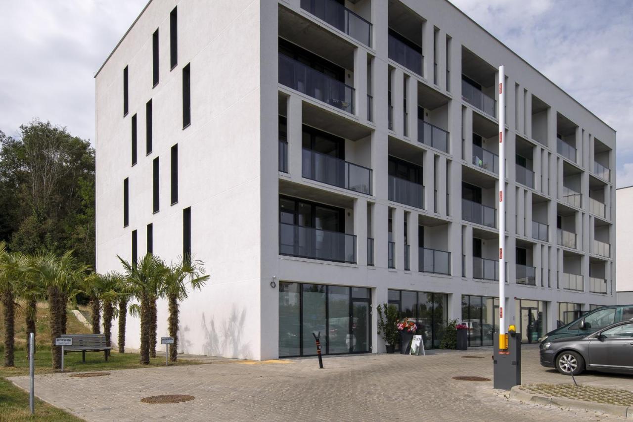 Urban Jungle Apartments By Reside Baltic VNO Kültér fotó